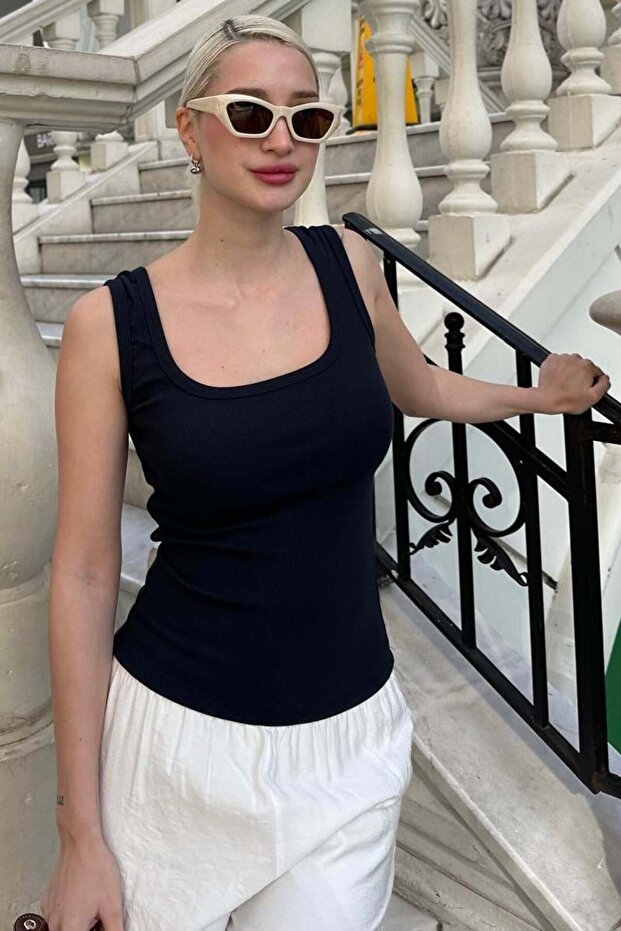 Siyah Fitilli Görünümlü Askılı Basic Atlet MG2057 - 2