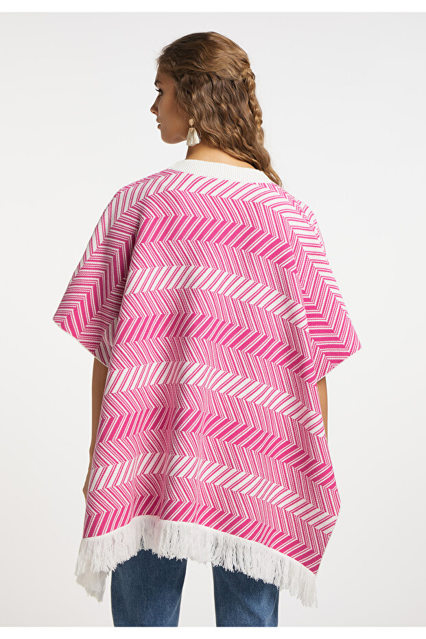 Gestrickter Poncho - 4