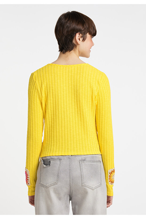 Pullover mit gehäkeltem Bund - 4