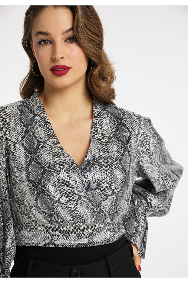 Wickelbluse mit Pailletten - 5