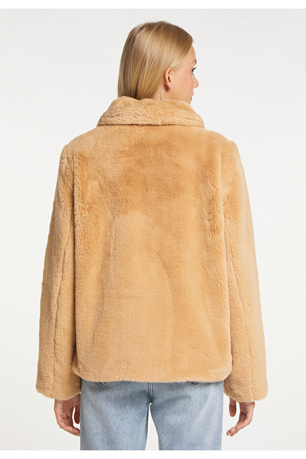 Jacke aus Kunstfell - 4