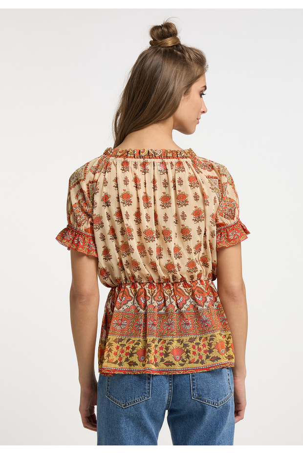 Μπλουζέν - 4