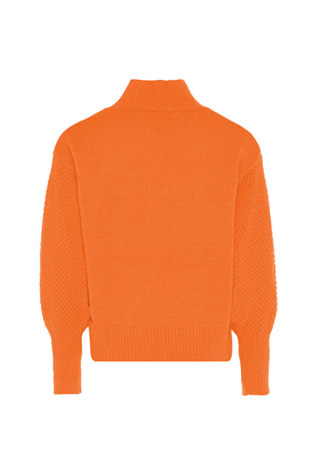 Pullover mit Blumenstick - 2