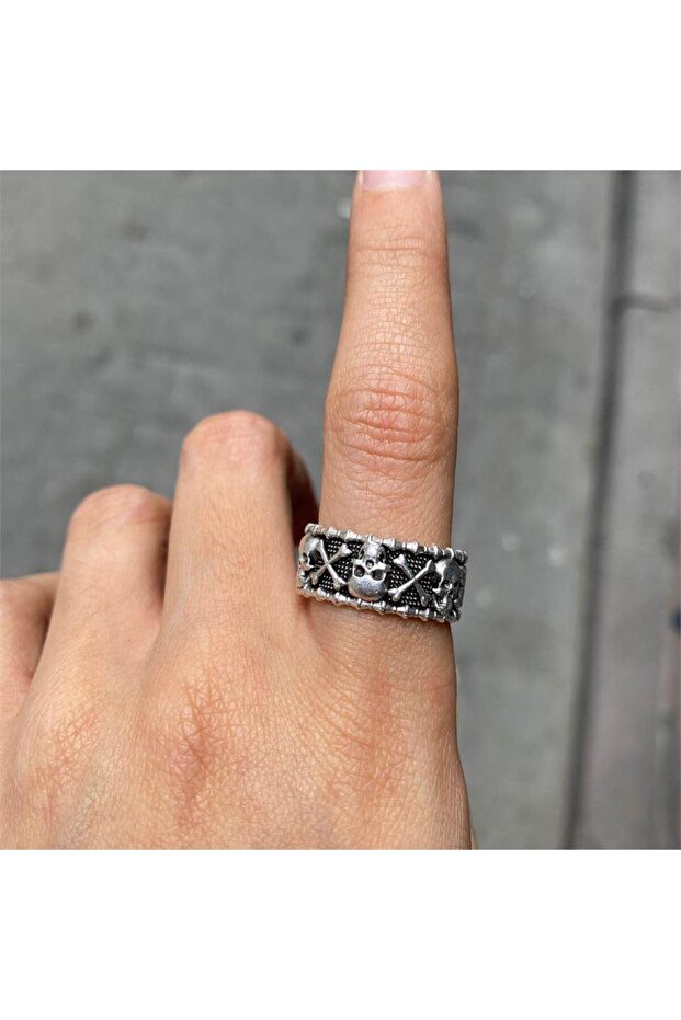 خاتم مخطط بنمط جمجمة - 1