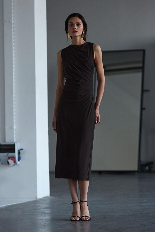 Drapeli Tül Elbise - 1