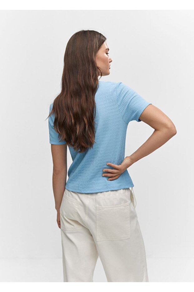 Düğmeli dokulu tişört - 4