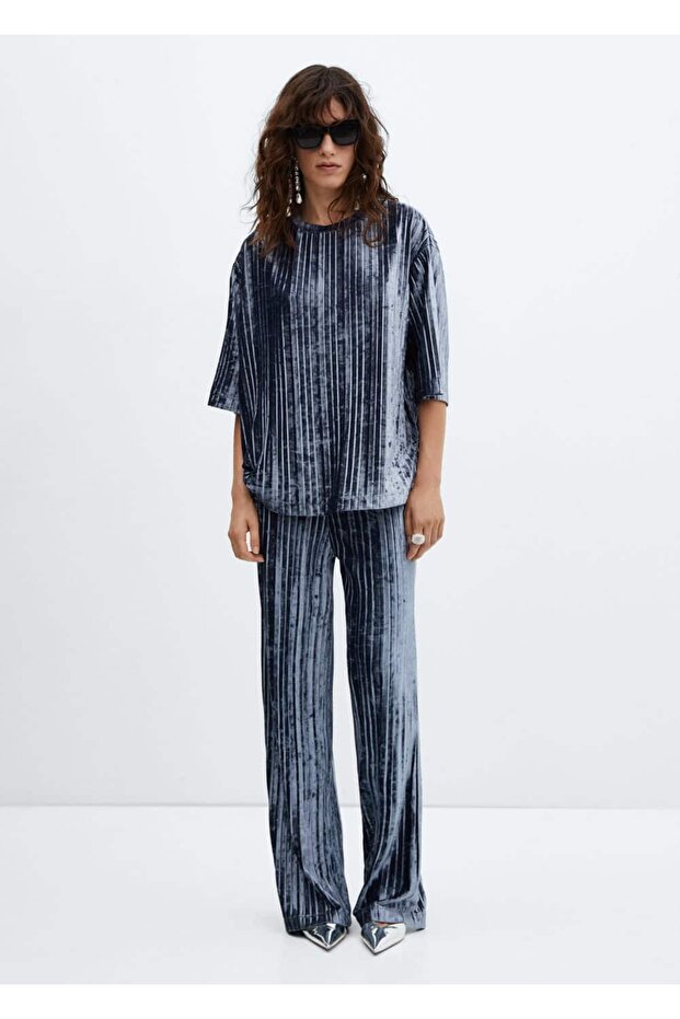 Kadife Pilili Tişört - 2