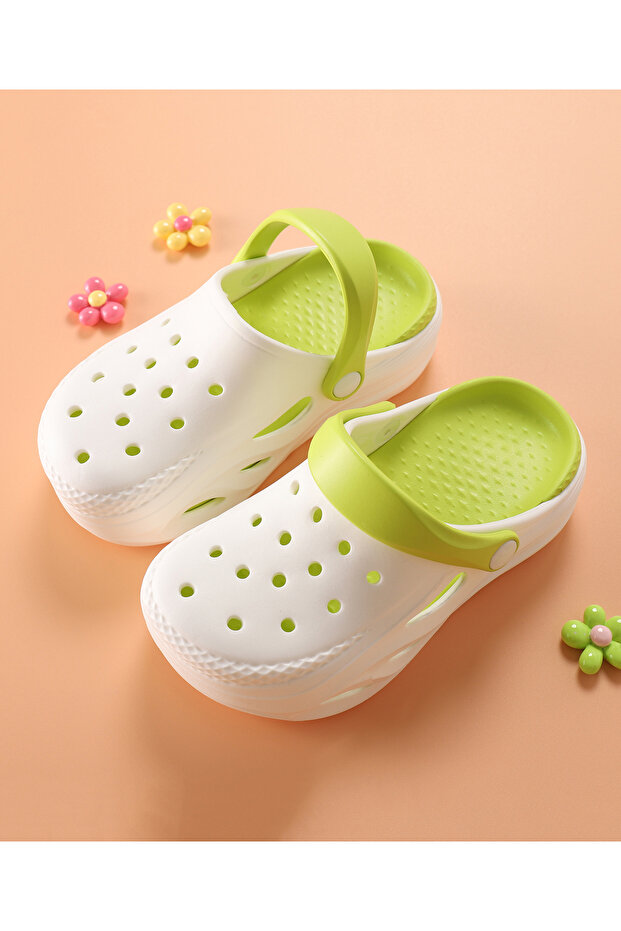 حذاء كلاسيكي بحزام خلفي - أبيض - 2