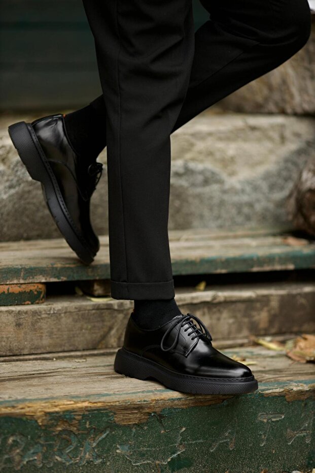Villani Model Natural Leather Casual Shoes