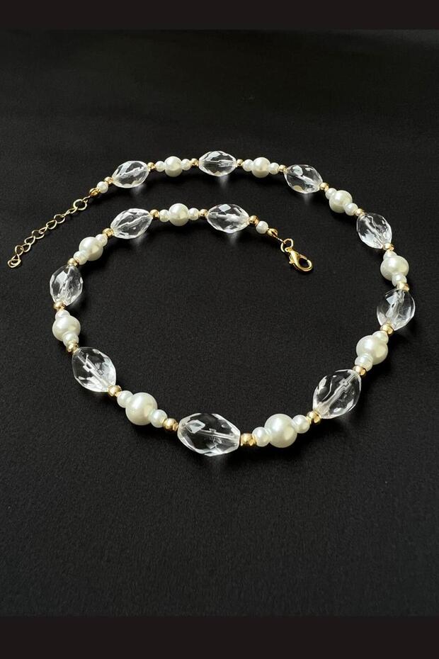 Crystal Glass Design Necklace with Glass Pearls
