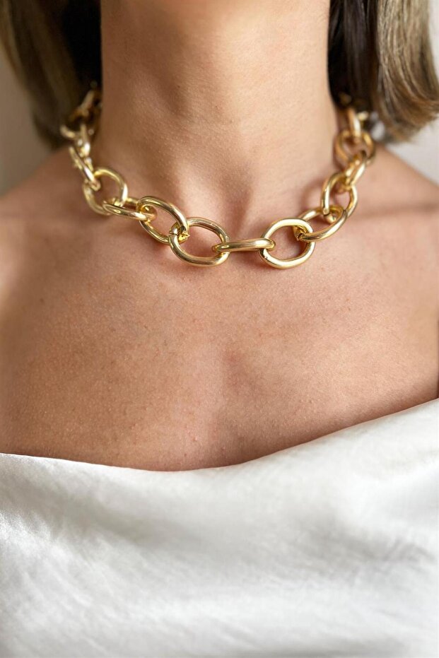 قلادة سلسلة ذهبية من Choker