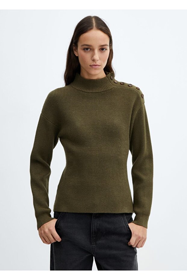 Omuzları düğmeli fitilli kazak - 1