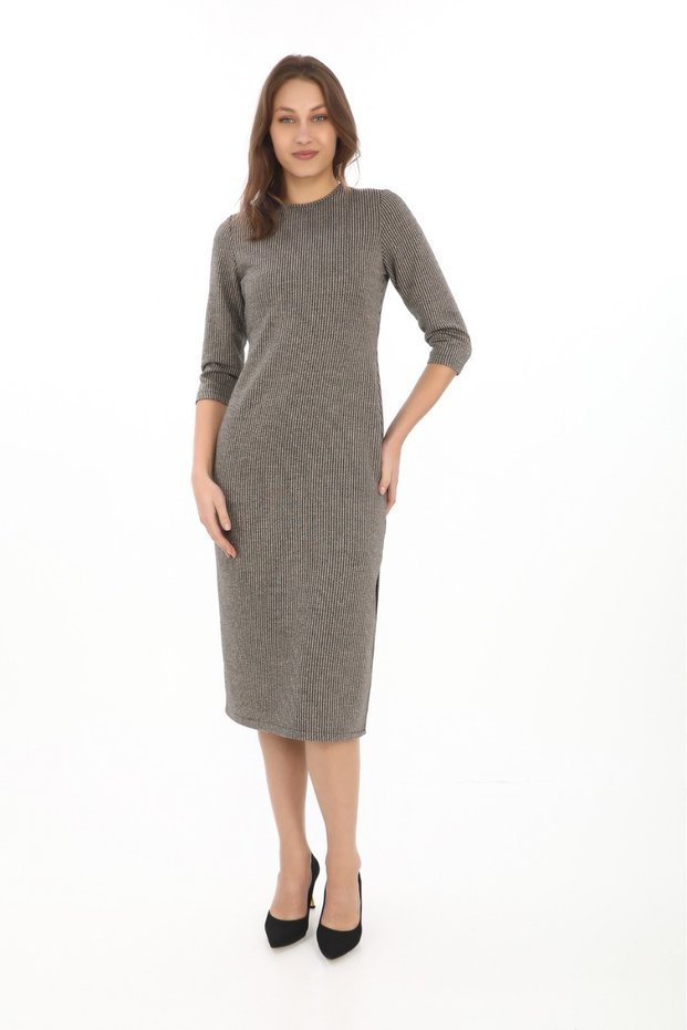 Slit Crew Neck Three Quarter Sleeve Knitwear Dress 7082
