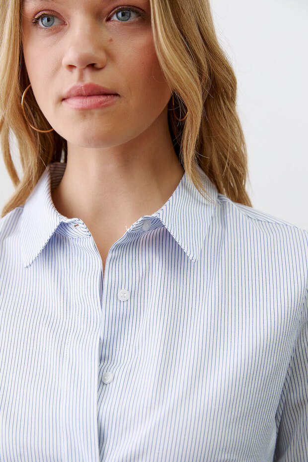 Gizli Patlı Çizgili Basıc Gömlek - 3