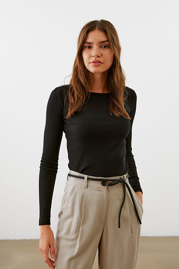 Sıfır Yaka Basic Body - 6