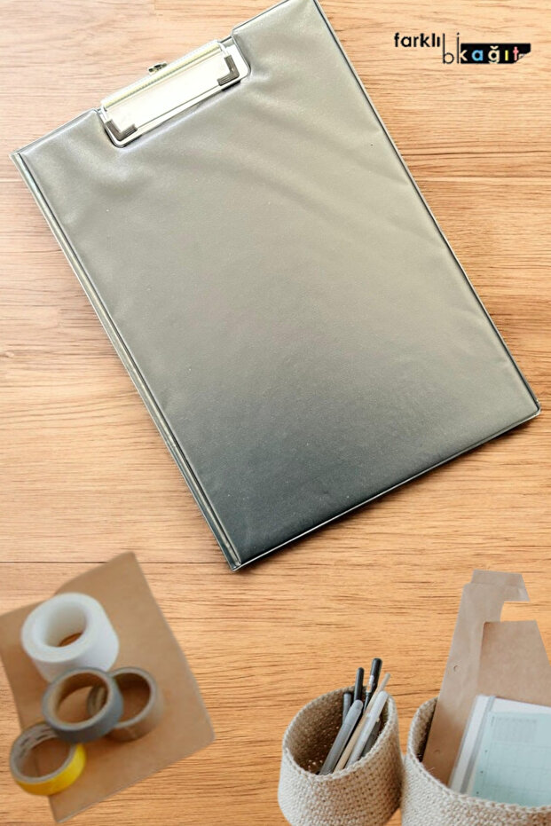 A4 Clamshell Secretaryhood Plastic - Fashionable and Convenient