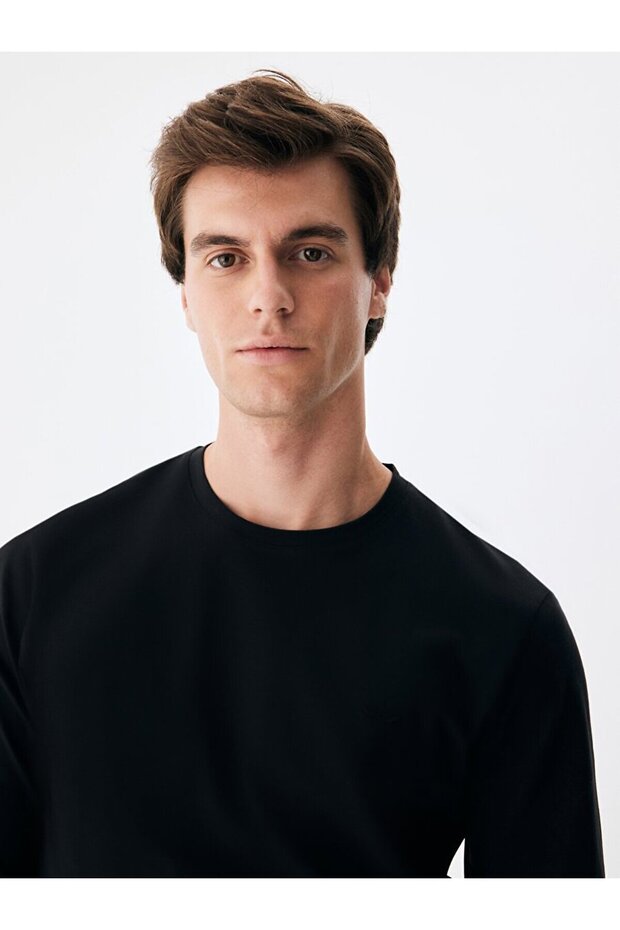 Uzun Kollu Sıfır Yaka Basıc Siyah Sweatshırt - 4