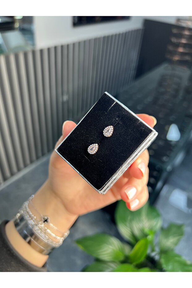 Damla küpe (vidalı) - 2