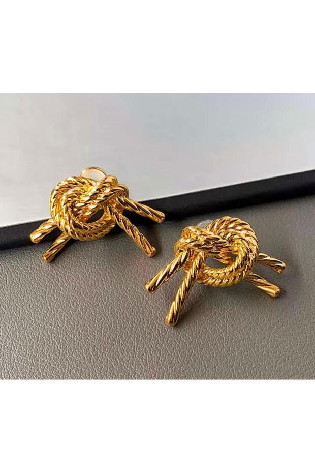 أقراط نموذجية بعقدة ذهبية - 4