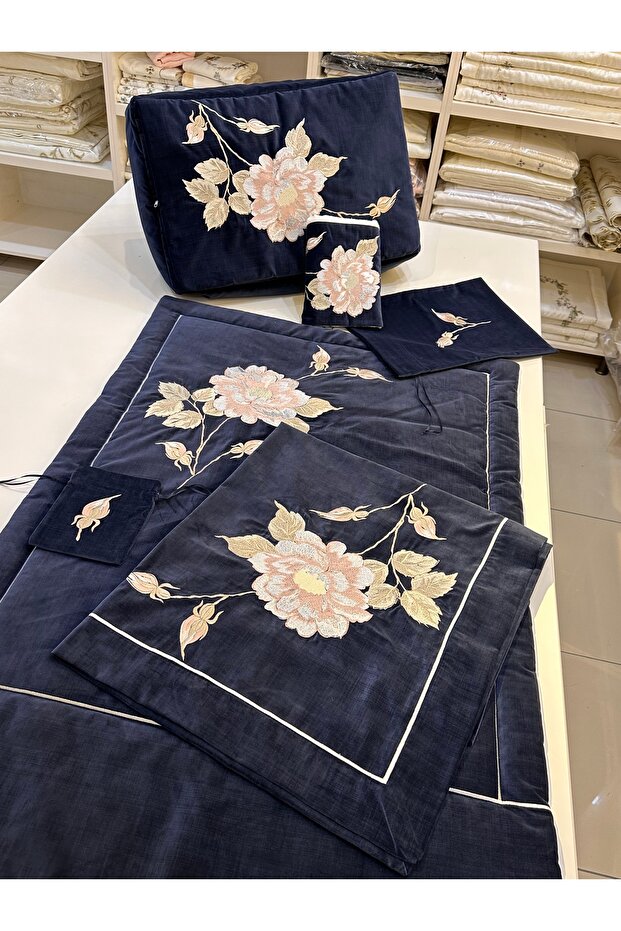 Gül Model Nişan Bohça Seti - 2