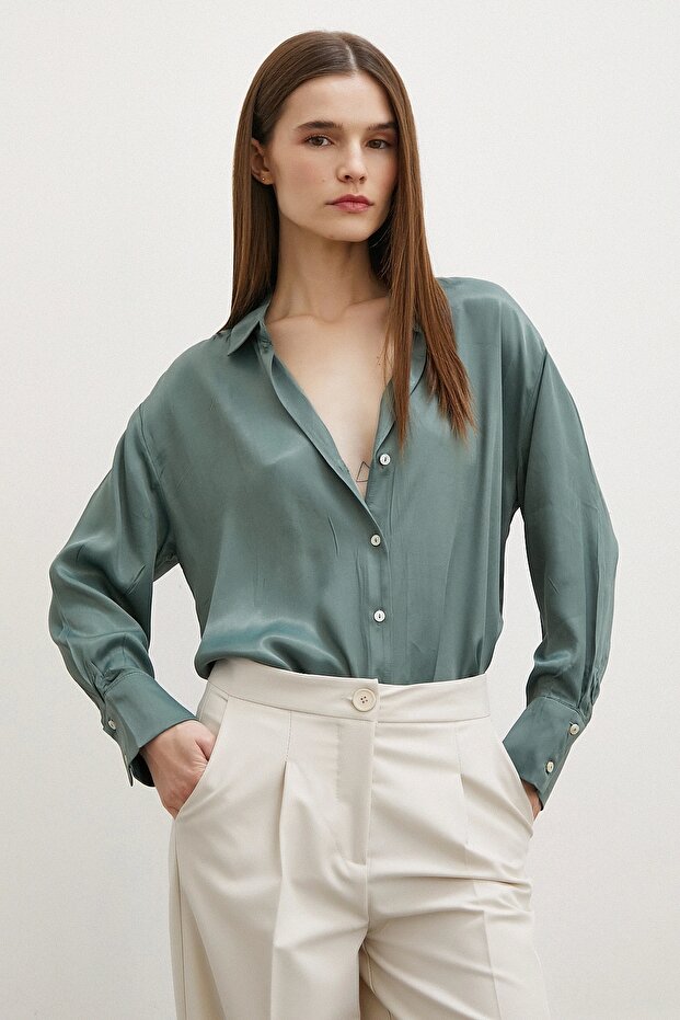 V Yaka Gömlek Yeşil - 5