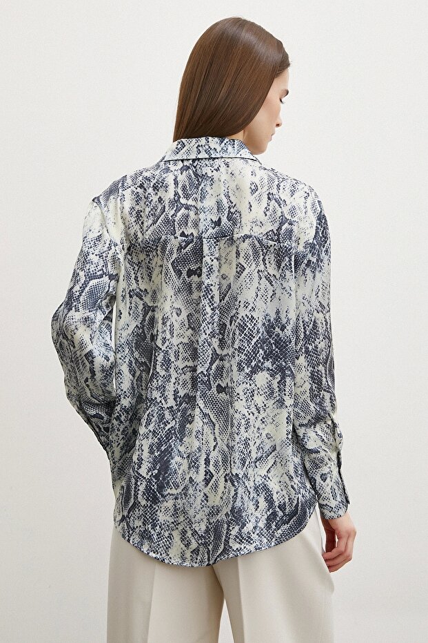 قميص ساتان رمادي - نمط الأفعى - 3