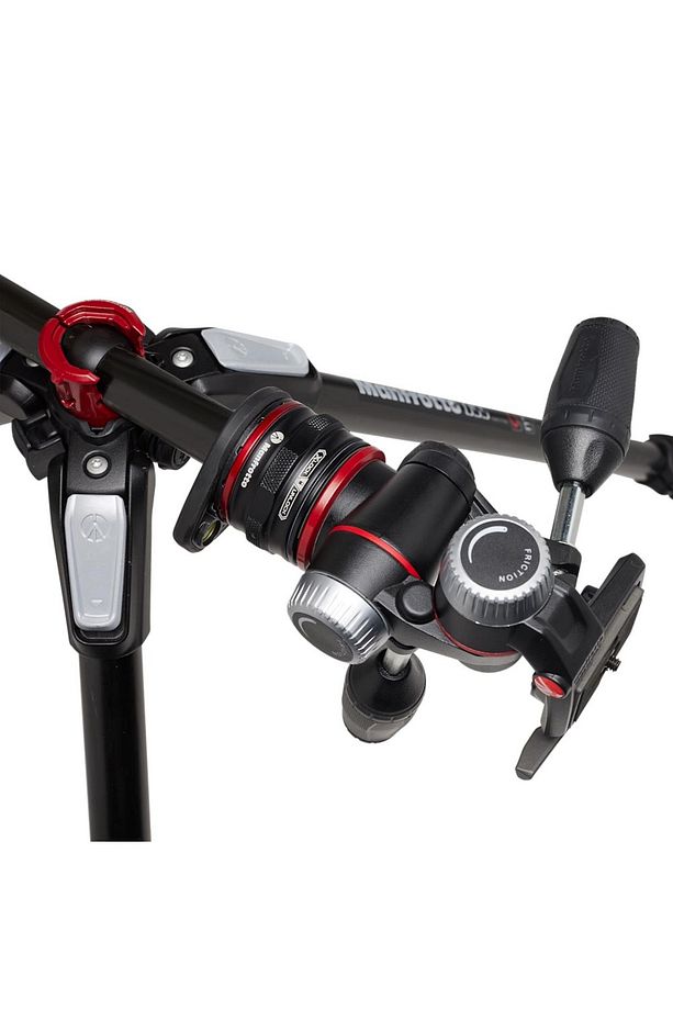 MK055CXPRO33WQR 055 Carbon 3-Section Tripod with 3-Way Head + MOVE - 4