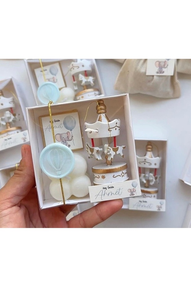 Carousel souvenir - 1