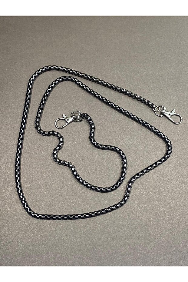 115 Cm Box Model with Clip on Bag Chain Bits