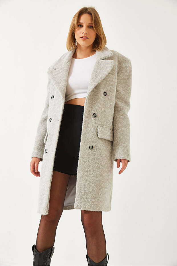 Damski płaszcz z sześcioma kieszeniami zapinanymi na guziki 60261121 - 5