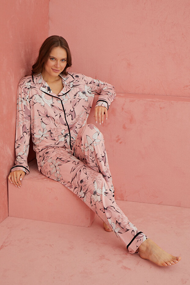Çok Renkli Desenli Viskon  Önden Düğmeli Pijama Takım - 1