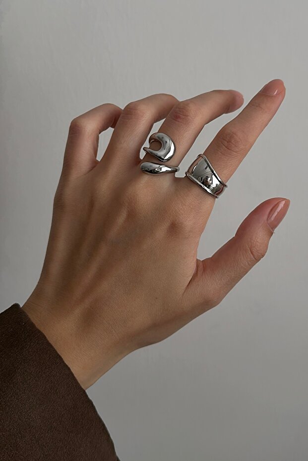 Wavy Adjustable Ring - 3