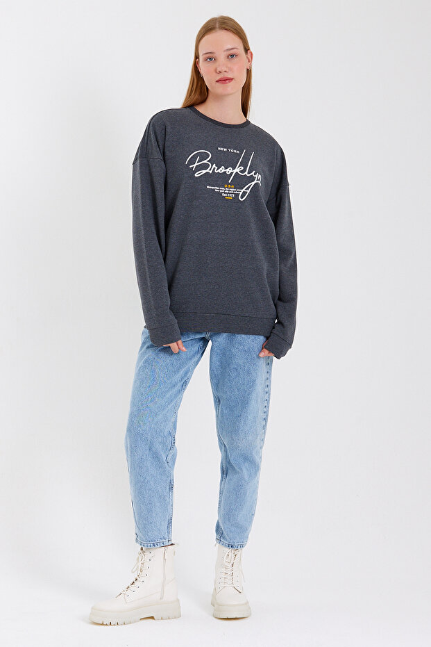Süperlife Women's Crew Neck Regular Fit Handwritten Brooklyn Thin Sweatshirt Spr23Swk331