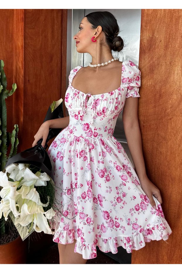 Rochie mini florală roz