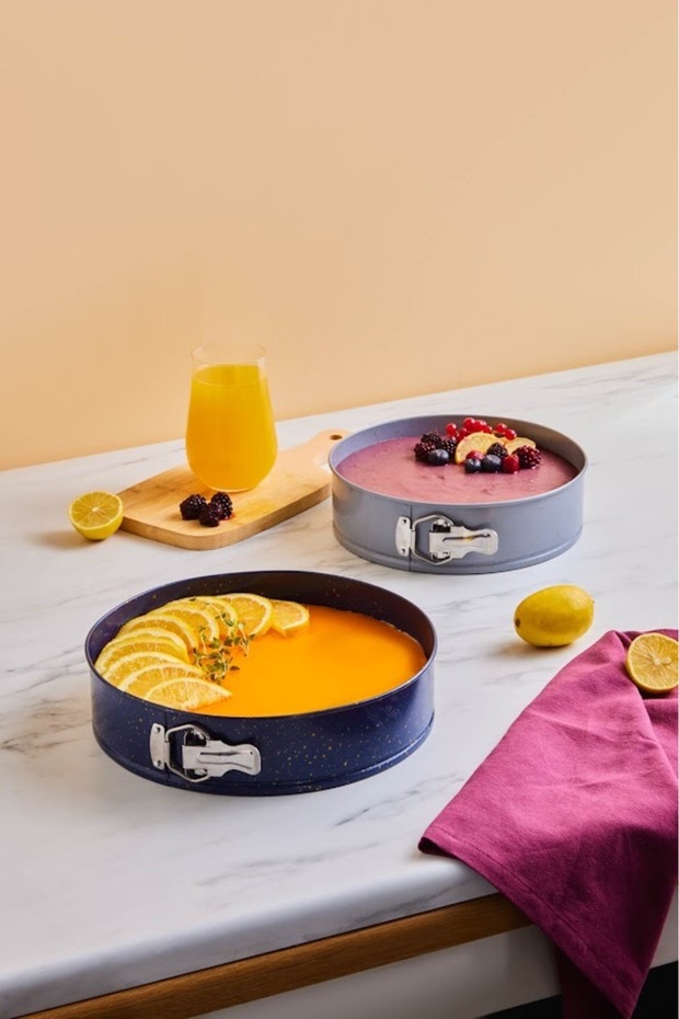 Super Set of 2 Cake Molds Navy Blue Gray 28/24 Cm