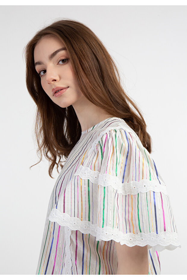 Bluse mit Metallic-Streifen - 5