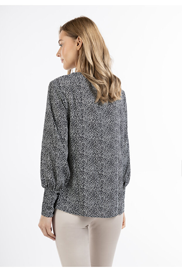 Μπλουζέν - 4