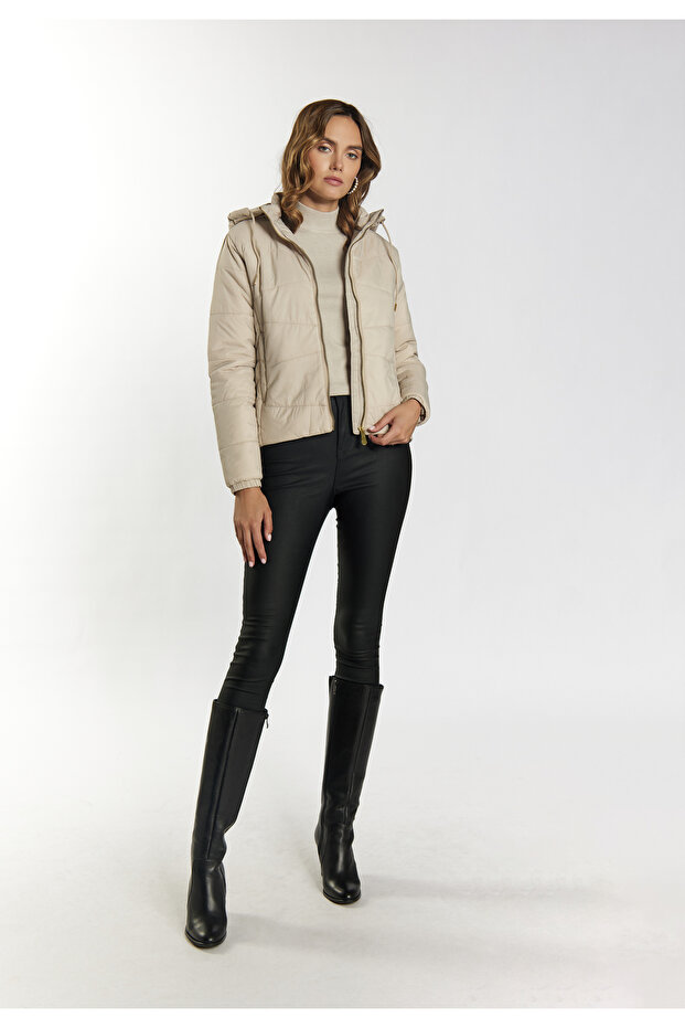 Leichte Steppjacke - 1