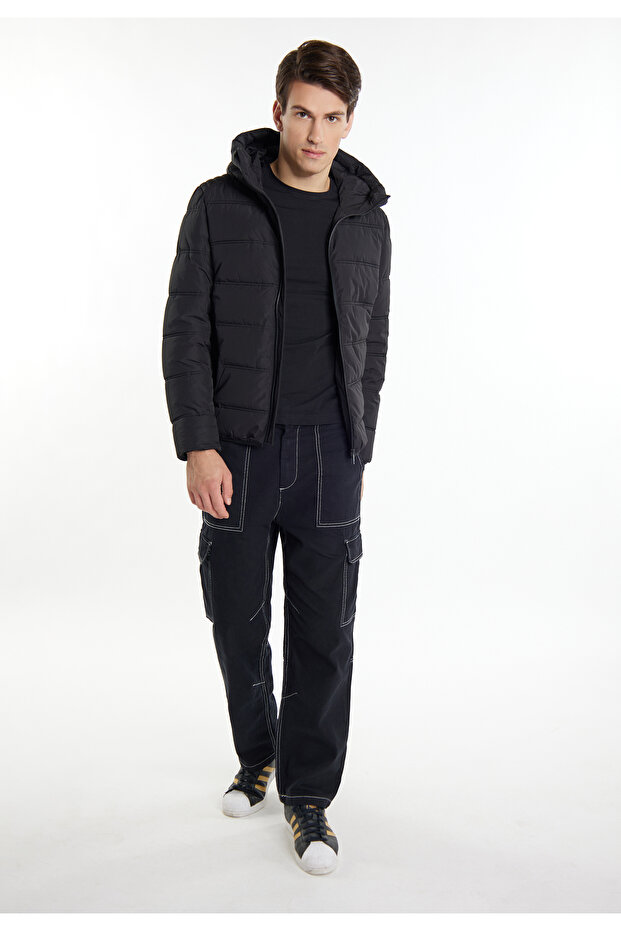 Wattierte Winterjacke - 1