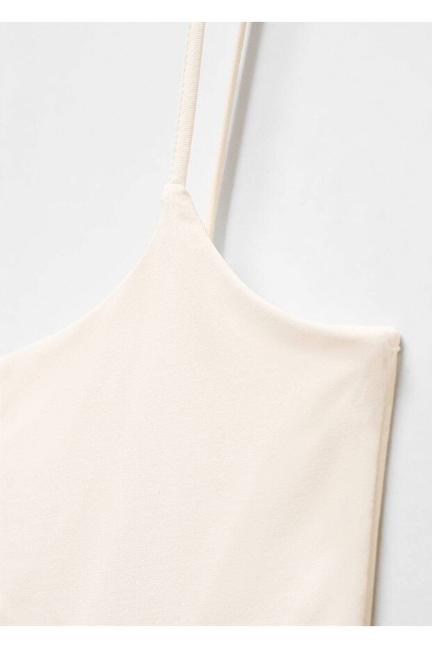 Dekolte yakalı askılı bluz - 5