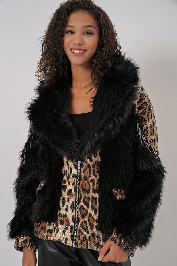 5209 Plush Fur Coat - Black