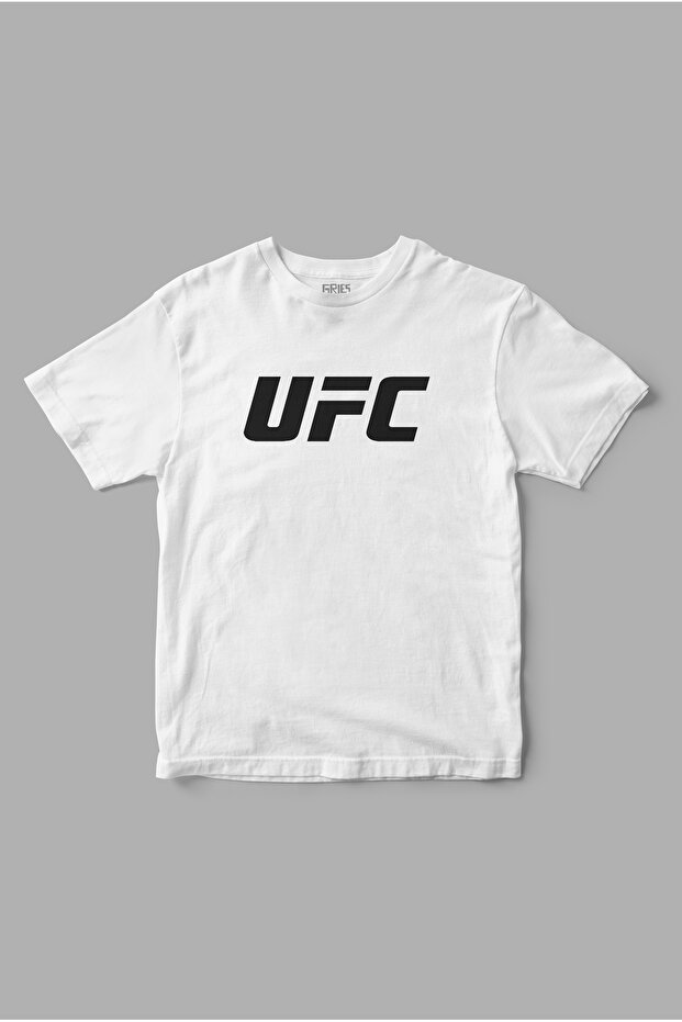 تي شيرت مطبوع عليه شعار UFC