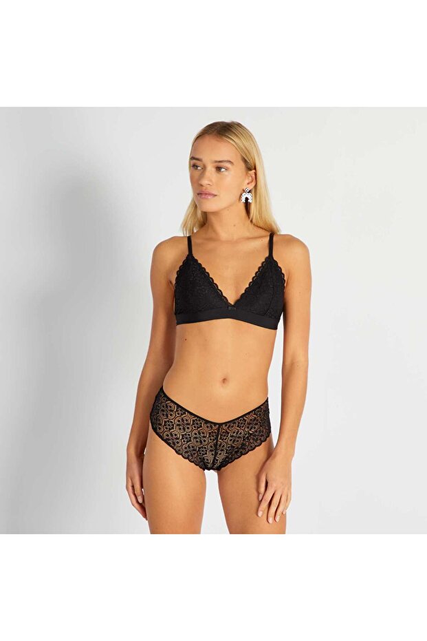 حمالة صدر مثلثة من الدانتيل باللون الأسود - 3