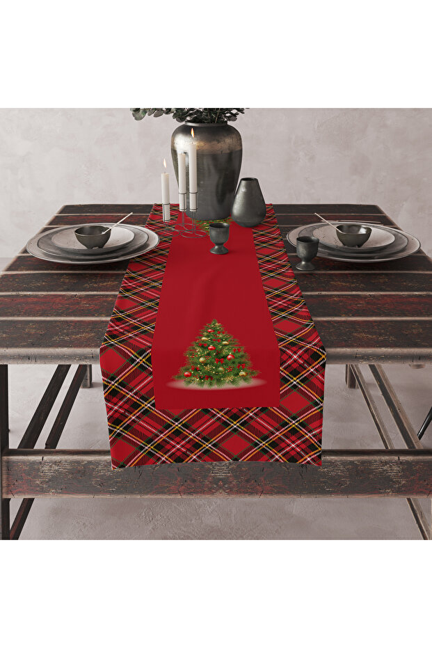 Balquoise Christmas Pine Tree Patterned Runner - 1