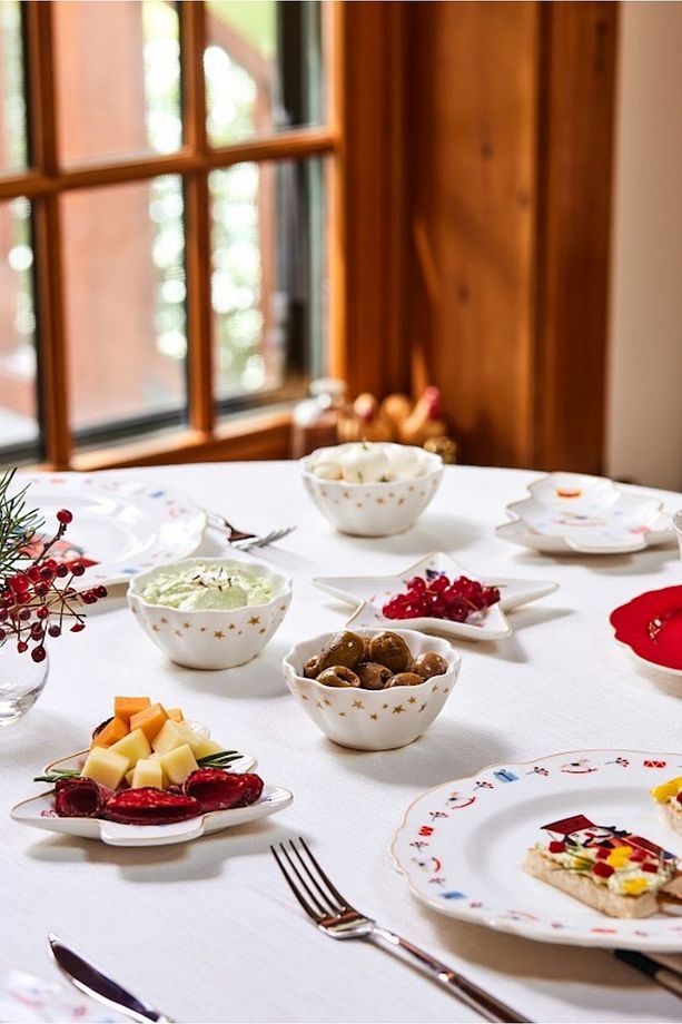 New Year Yılbaşı Nutcracker 20 Parça 4 Kişilik Kahvaltı Seti - 4