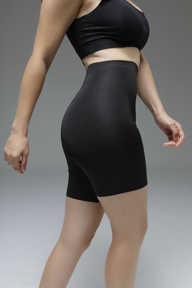 Porfy Model Lazer Kesim Biker Spor Şort Iz Yapmayan Sıkılaştıran Dikişsiz Şort Siyah Renk - 4