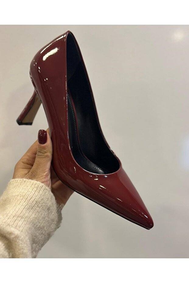 Women's Classic Heeled Shoes