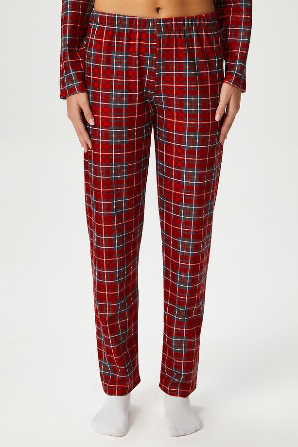 Kadın Nora Premium Kırmızı Ekose Süet Doku Düğmeli Yılbaşı Pijama Takımı - 4