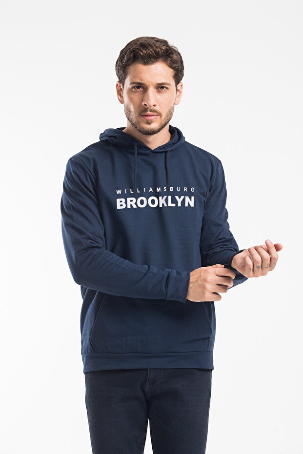Men's Hooded Comfortable Slim Fit Williamsburg Brooklyn Printed Sweatshirt Spr24Sw123