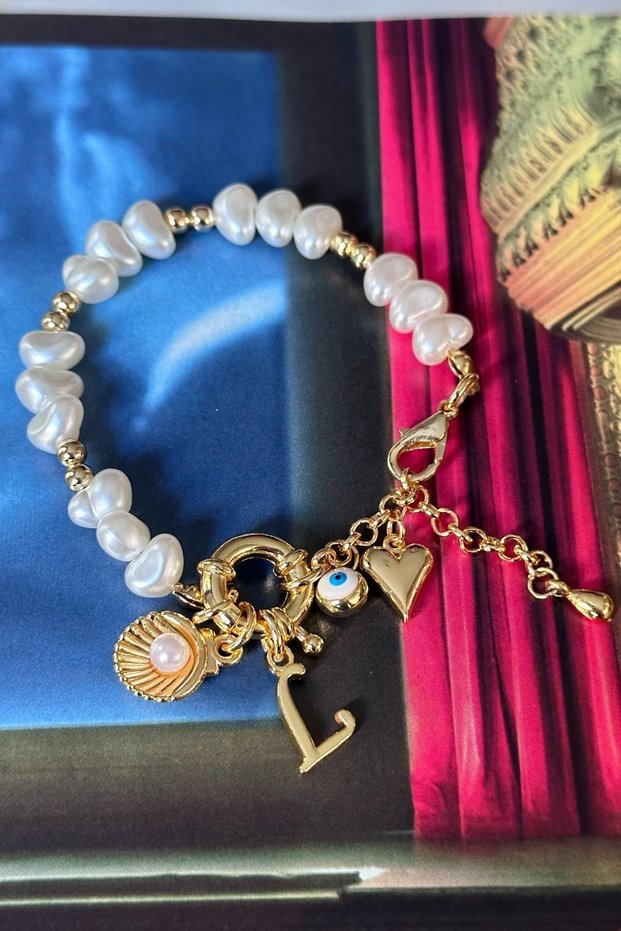 L Letter Bracelet Pearl Model Oyster, Evil Eye and Heart Dangle Design Letter Bracelet